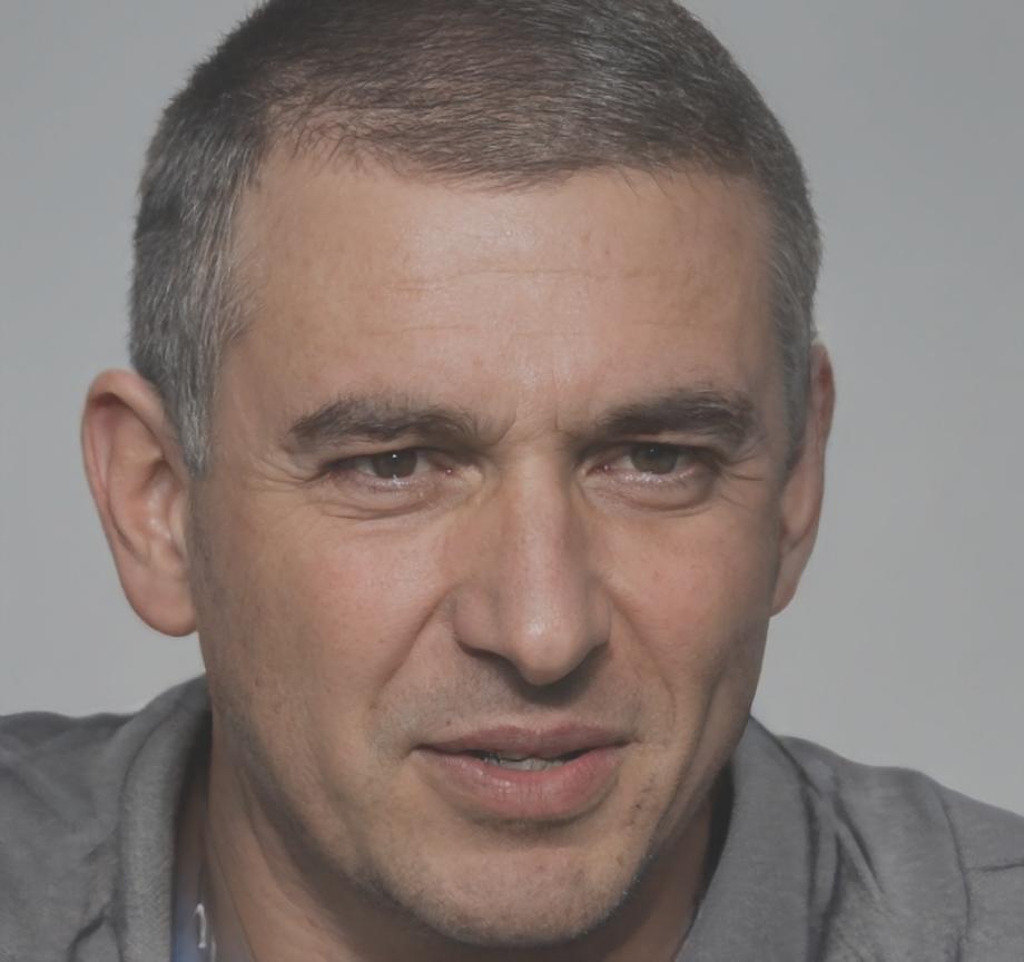 Lachlan Braddock business formation instructor